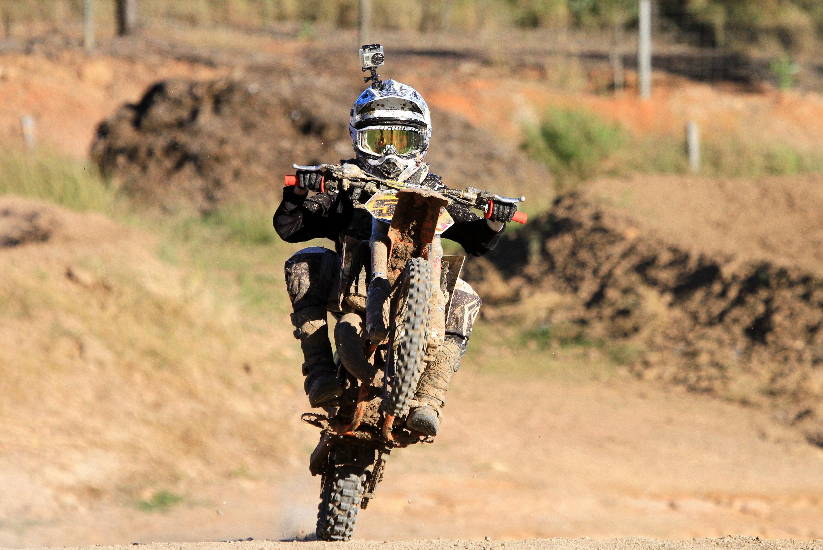 hummer montbike military technology