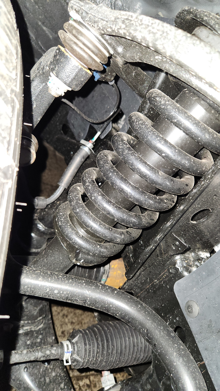 Tank 300 A-Arm_R_Reg Spec2.jpg